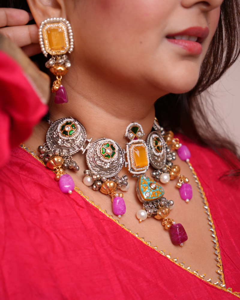 Oxodised Tyohaar Choker with Yellow Gemstone and Heritage Pieces