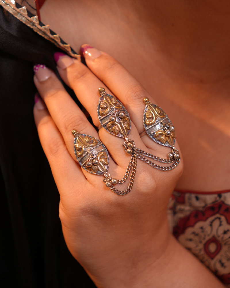Oxidised Three Finger Ring with Golden Detailing