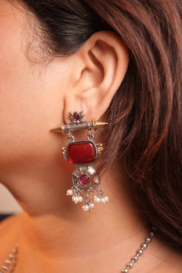 Oxidised Red Gemstone Chain and Pendant with Earrings