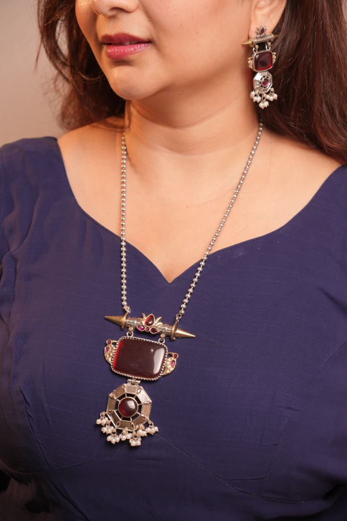 Oxidised Red Gemstone Chain and Pendant with Earrings