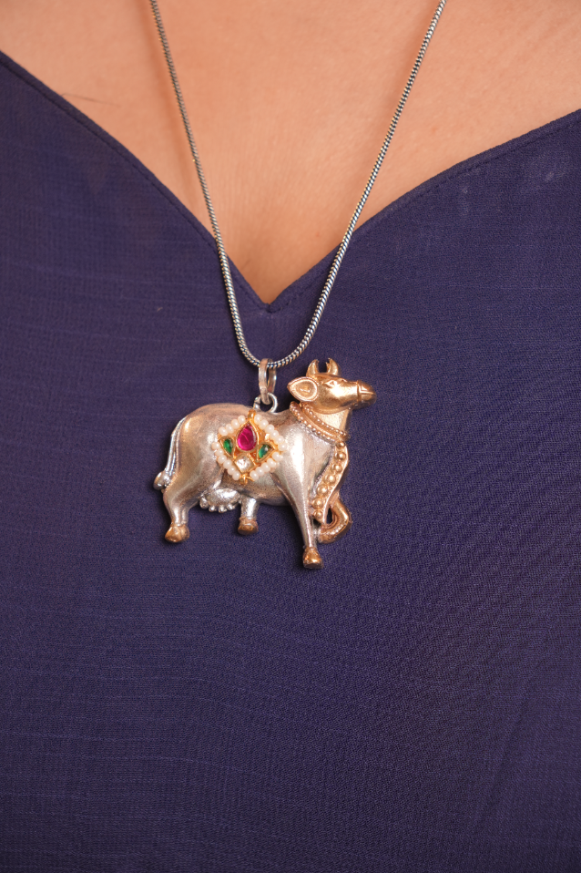 Silver Nandi Pendant Necklace