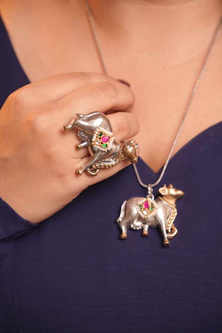 Silver Nandi Pendant Necklace